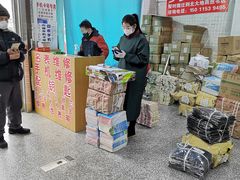 -雨丝书店(综合商业楼店)