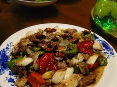 -百味地锅鸡(二店·财校分店)