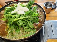 -枣玛露炭火烤肉脊骨锅