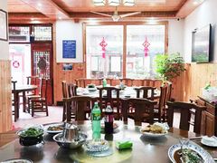 -芦茨金富饭庄·25年老字号·专做稻草鸡