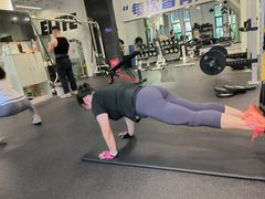 -汗水空间私教健身连锁(SM广场店)