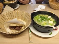 -闫家驴肉老店(华电一校店)