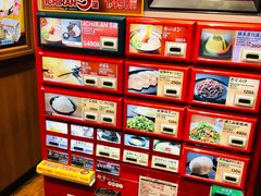 -一兰拉面(梅田阪急东通店)