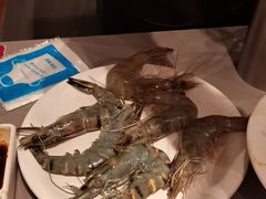 -山焱·炭火自助烤肉(周浦万达店)