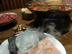 -白乐天毛肚火锅馆(南滨路店)