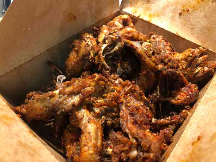 城阳麻辣鸡架(金井馨苑店)-"点了很多次外卖的麻辣鸡架,外卖平台上很