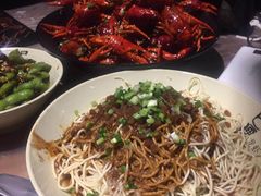 -巴厘龙虾·榜首油焖大虾(音乐学院·沿江酒馆店)