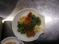 -鑫源碟串串香(后卫寨店)