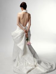 -乐派诗婚纱摄影