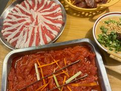 -洱火云南酸菜牛肉火锅(石景山当代商城店)