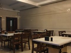 -相聚青山餐厅(阎河路店)