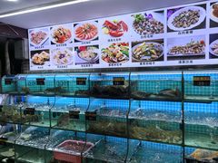 -覃记海鲜美食餐厅