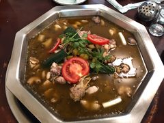 -胡巷子泡椒火锅兔(东街店)