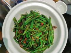 -小菜园新徽菜(芜湖奥特莱斯店)