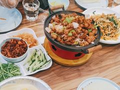 -合合春饼·酱骨·东北菜(潘家园店)