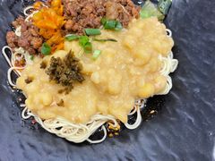 -李与白包子铺(桐梓林店)