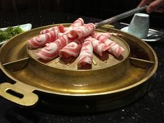 -猪啊牛呀羊啊铜盘烤肉(正大广场店)