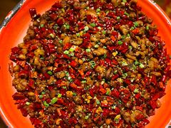吃不得辣子鸡-先启半步颠·川菜小炒