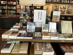 -茑屋书店(天目里店)