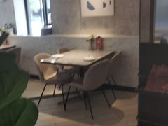 -必胜客(武汉欢乐谷店)