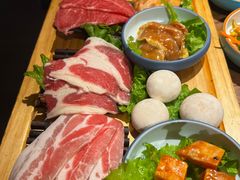 -明洞阿姨·韩式酱蟹烤肉·创意料理(三元桥店)