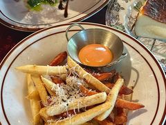 -BROWNSTONE布朗石西班牙餐厅(富城店)