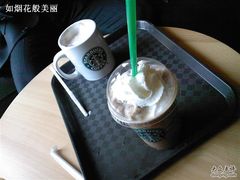 焦糖玛其朵+摩卡星冰乐-星巴克臻选(上海中环广场2F店)