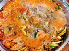 酸汤鱼-亮欢寨(凯里总店)