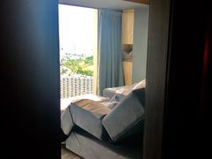 -得闲·高空SPA(东盟店)