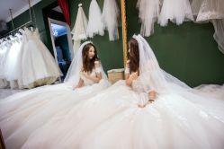 -ZHICOME·稚蔻婚纱礼服造型定制(西安龙首印象城店)