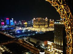 -影汇之星8字形摩天轮