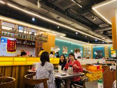 -胡须佬鸡煲四季火锅店(石厦西村直营店)
