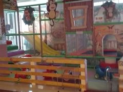 一楼游乐-顺峰火锅自助