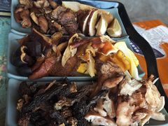 -云朵小院·石锅鱼·野生菌餐厅(蒗放店)