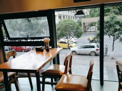 -兵哥豌豆面(雅颂居店)