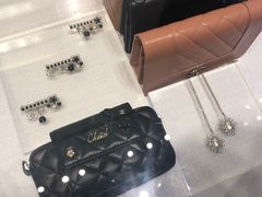 -CHANEL(恒隆广场店)