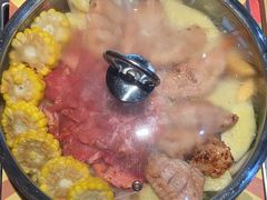 -御上皇三汁焖锅(薛城万达广场店)