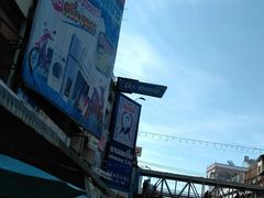 -瓦洛洛传统市场