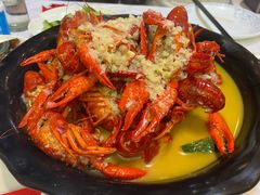 金汤蒜泥龙虾-香满锅老北京羊蝎子火锅·家常菜(新街口店)