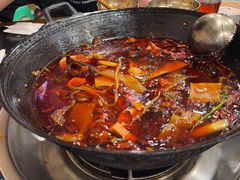 -鸿顺老铁锅美蛙鱼府(解放碑店)