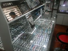 -华彬眼镜专业渐进配镜(潘家园店)