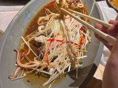 -巴厘龙虾·榜首油焖大虾(音乐学院·沿江酒馆店)