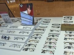 -罗伯特眼镜·蔡司官方授权(前海桂湾店)