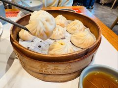 头牌蟹粉小笼-馋三尺蟹粉小笼(人民广场店)