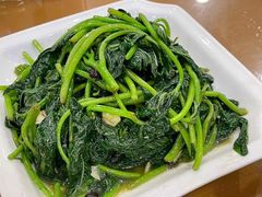 炒番薯叶-大唐靓汤江门私房菜(景田店)