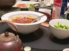 -忆江南·临江鱼馆