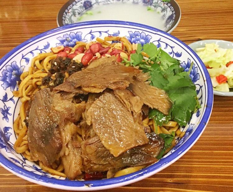 推荐:牛肉燃面