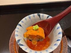 烟熏三文鱼籽配海胆-齐武