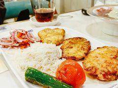 乡村鸡饭-MADO冰淇淋咖啡馆(淘金店)