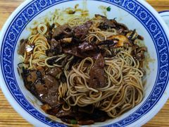 蛤蜊猪肝面-沪西老弄堂面馆(定西路店)